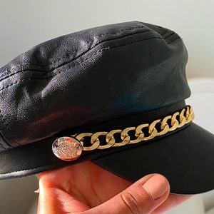BLACK CABBIE HAT